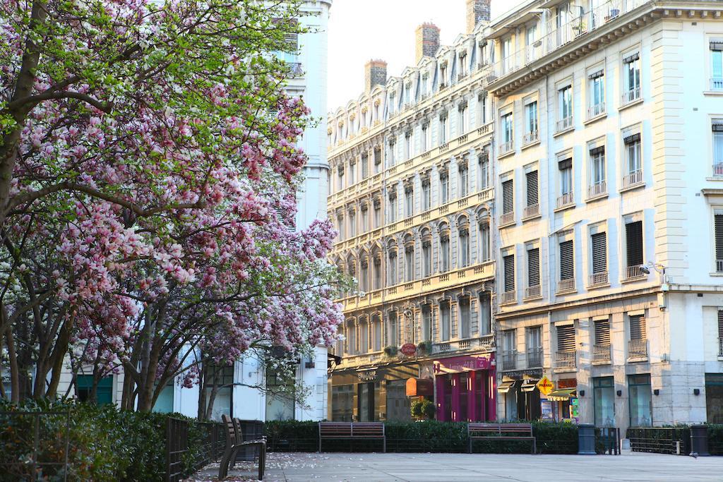 Hotel Des Celestins Lyon Exterior photo
